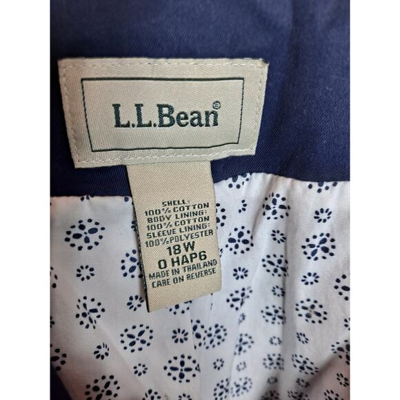 L.L. Bean Women's Navy Everyday Capsule 3-Button Lined Blazer Jacket Size 18W - Picture 6 of 6